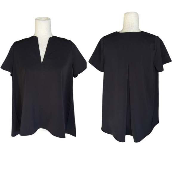 Gretchen Scott Designs Tops - Gretchen Scott Black Short Sleeve Swing Top - S
